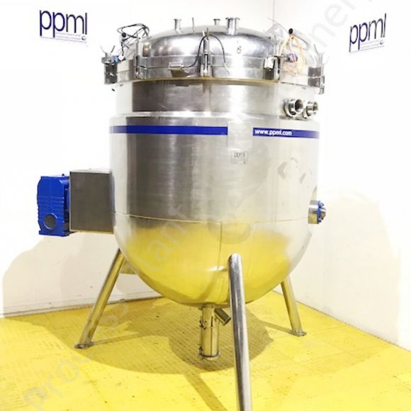 1,500 Ltr Giusti Insulated Tank with Side-Entry Scraped Surface Over-Mix